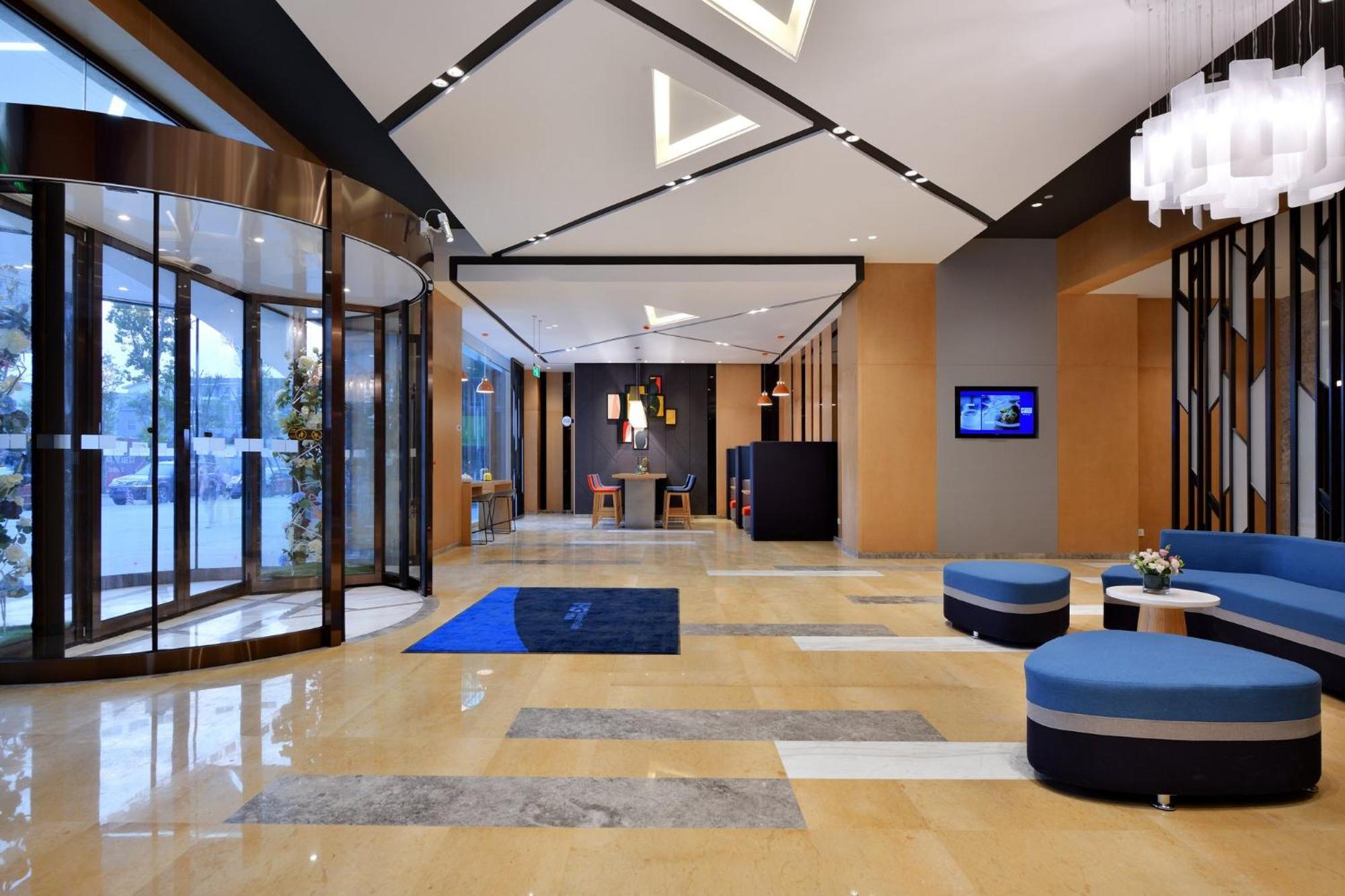 Holiday Inn Express Chengdu Tianhe By Ihg Pixian Exterior foto